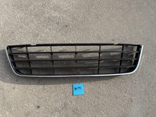 2007-2011 VW EOS Front Bumper Center Lower Grille Assembly 1Q0 853 677   #191