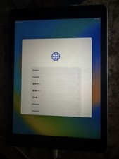 Apple iPad 6th Gen Space Gray A2567 USED