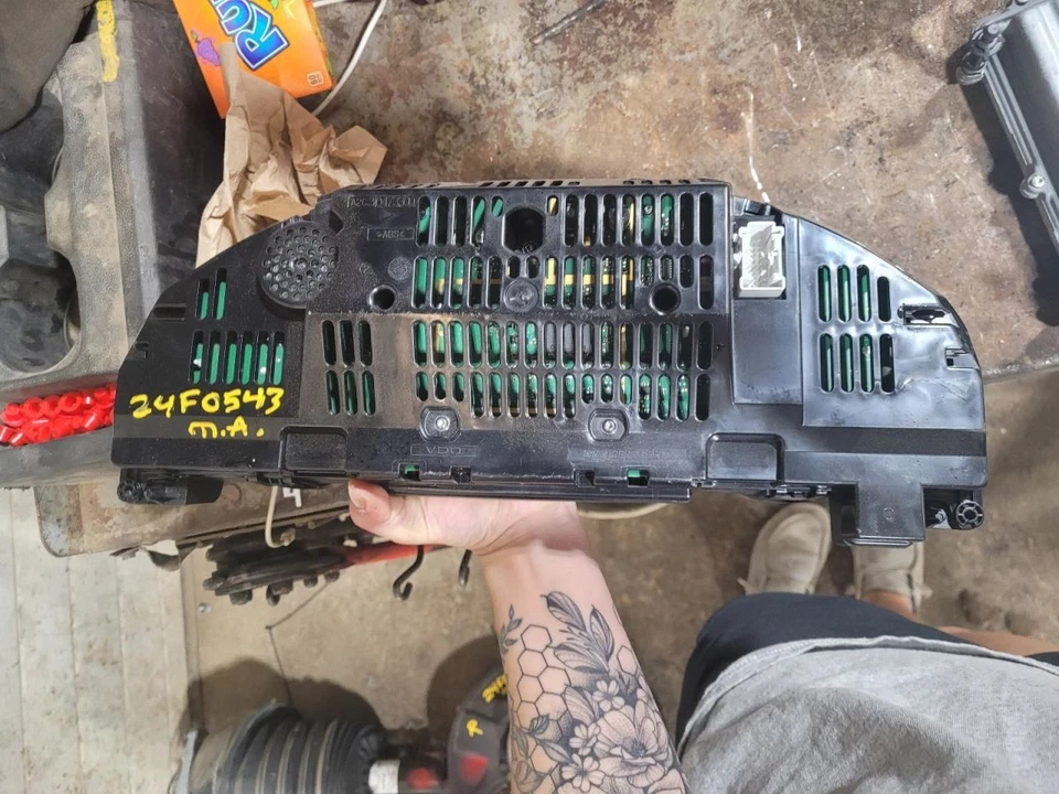 Velocímetro 218 tipo CLS550 MPH compatível com 16-18 Mercedes CLS-CLASS 1987168 - Imagem 2 de 3