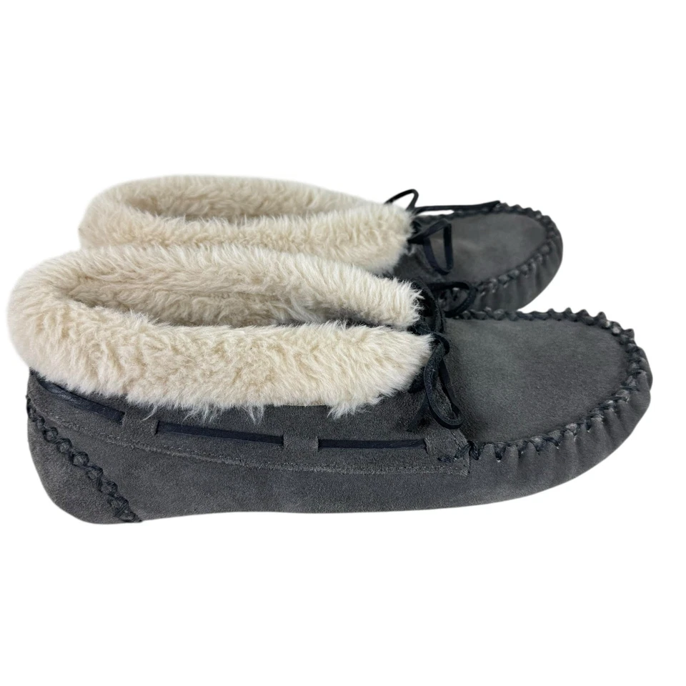 Zapatillas botín forradas de piel sintética suela dura de gamuza gris Minnetonka talla 10 Foto 2 de 4