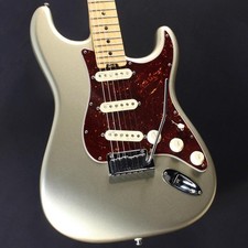 USED American Elite Stratocaster Champagne Fender 2017 Silver