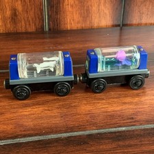 Thomas  Friends Wooden Railway Train Tank Engine Aquarium Cars Lot x2 GUC 2003