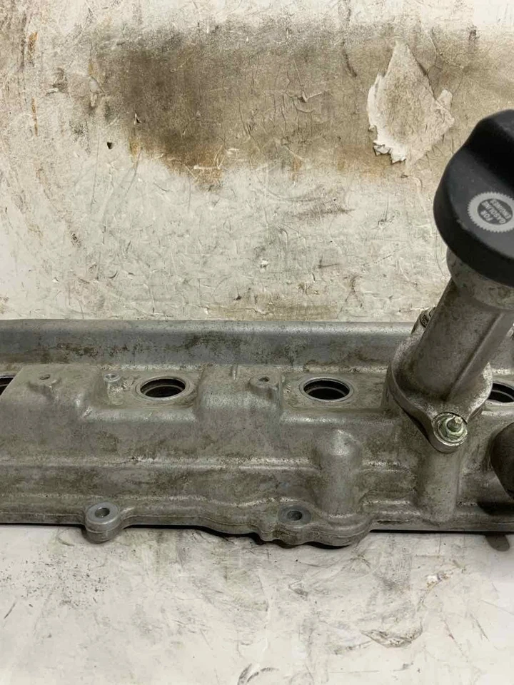 Cubierta de válvula Toyota Sequoia SR5 2001-06 112020F010 izquierda 4,7 L 8 cilindros tracción trasera 999962 Foto 4 de 4