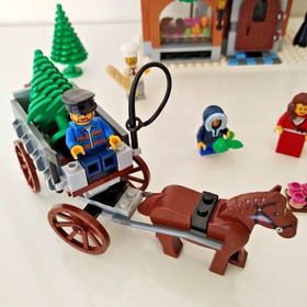 LEGO Creator Winter Village Bakery 10216 In 2010 Retired Complete Parts