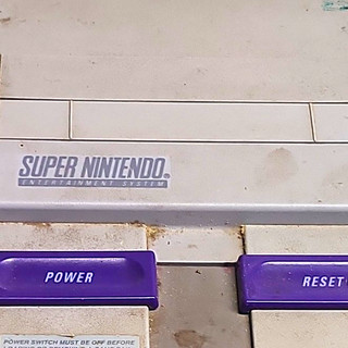 Nintendo SNES Super Nintendo Console & Game Lot NTSC U/C Mario Donkey Kong