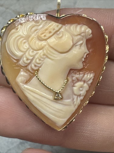OTC Italy Heart Shaped Cameo 14K Yellow Gold Pendant Pin Z16 - Imagen 4 de 11