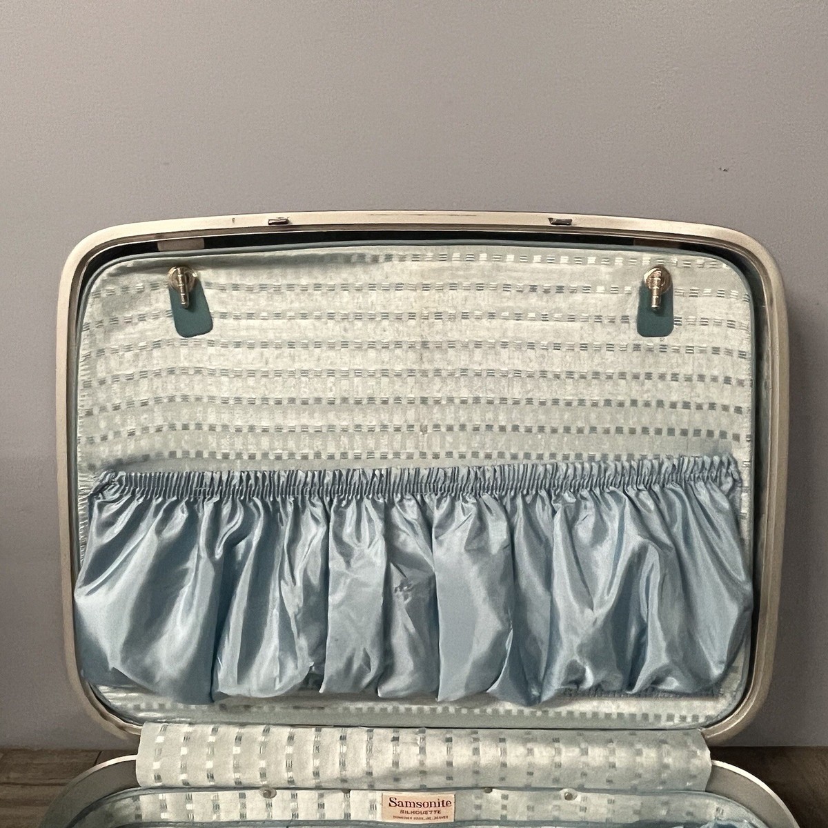 Samsonite Silhouette Luggage Vintage Ladies' O'Nite Original Box