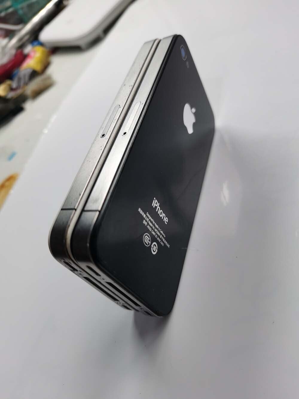 Fully working Apple iphone 4 4S 8GB/16GB/32GB 64GB white Fully working Apple iphone 4 4S 8GB/16GB/32GB 64GB white