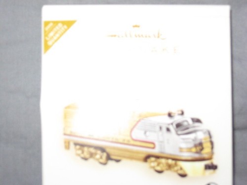 Hallmark 2006 Limited Quantity Lionel Santa Fe F3A Diesel Locomotive Ornament10 - Picture 2 of 2