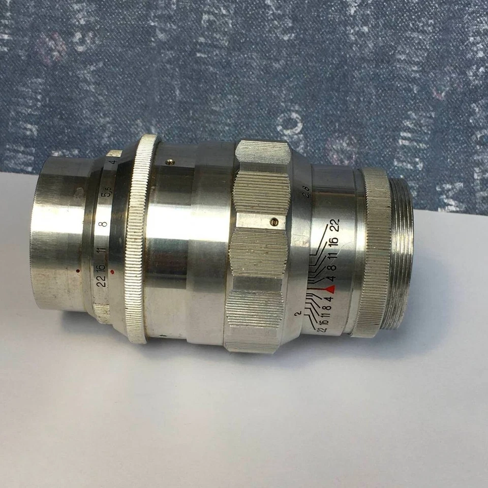 JUPITER - 11 Soviet Vintage lens 4 / 135mm Mount M42 - Silver Telephoto lens - Image 2 of 4