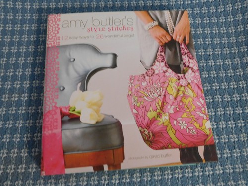 Pre-Owned "Amy Butler's Style Stitches" Hardcover Book Handbag Projects