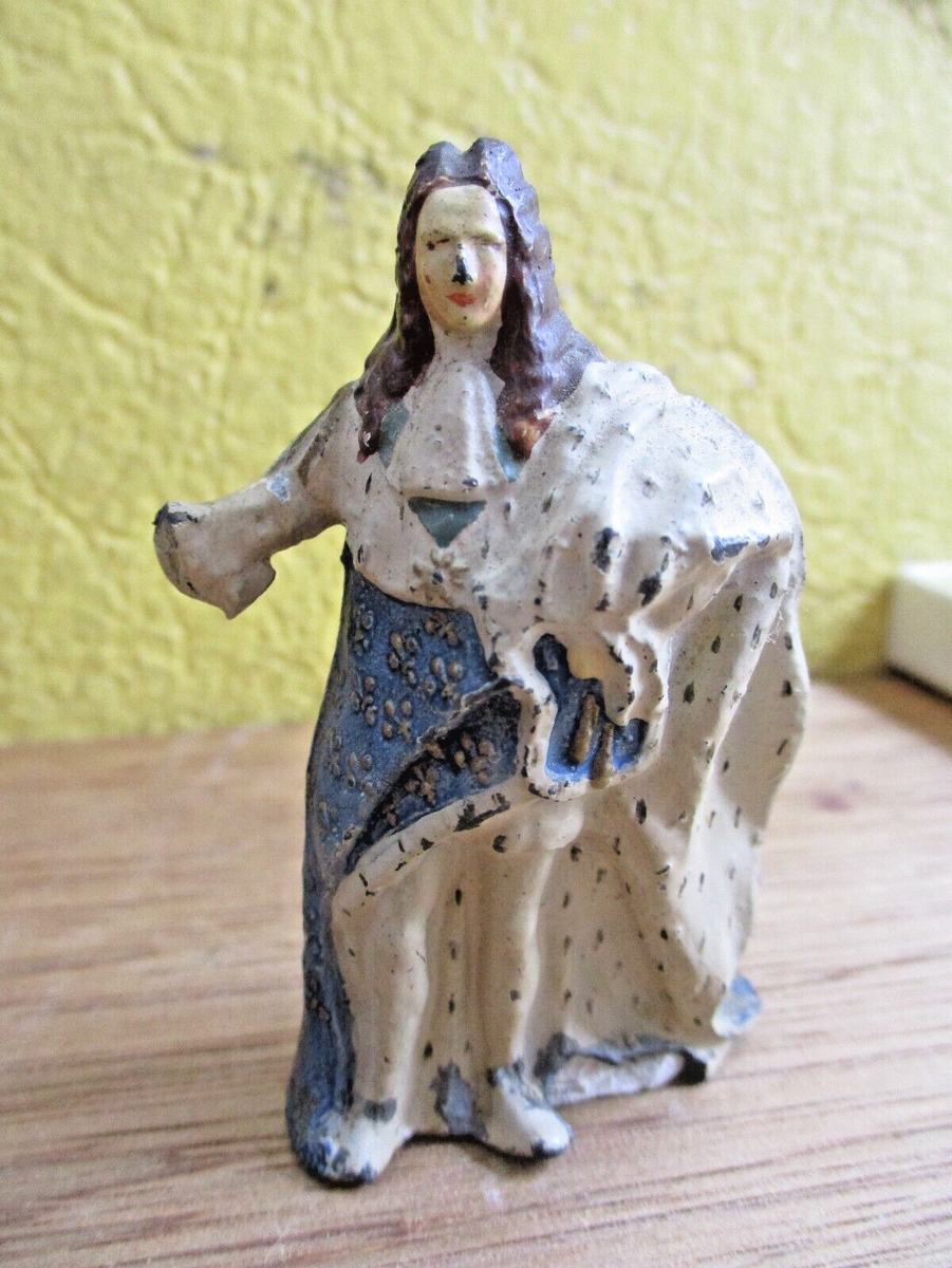 Ancienne Figurine VERTUNNI , Louis XVI