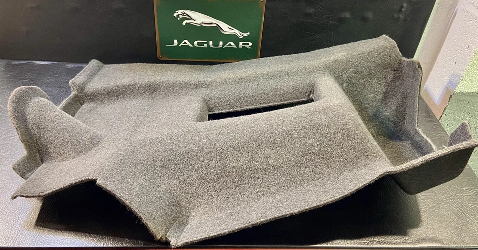 Jaguar Daimler Sovereign XJ8 XJR X308 Bota Piso Alfombra Botas Compartimento CD NAVEGACIÓN Foto 2 de 2