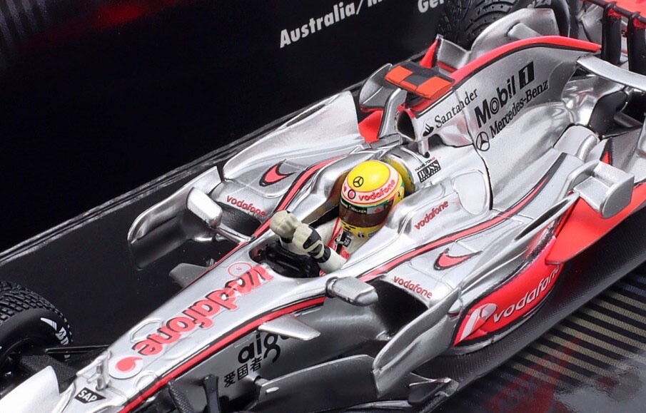 Minichamps McLaren MP4-23 2008 Lewis Hamilton World Champion