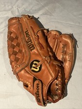 George Brett Signature Model Wilson A2124 Leather Baseball Glove RHT 12"