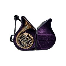 ELKHORN FRENCH HORN INSERIBED ELKHORN A.D.V op : No 65551 MOUTHPIECE & Case