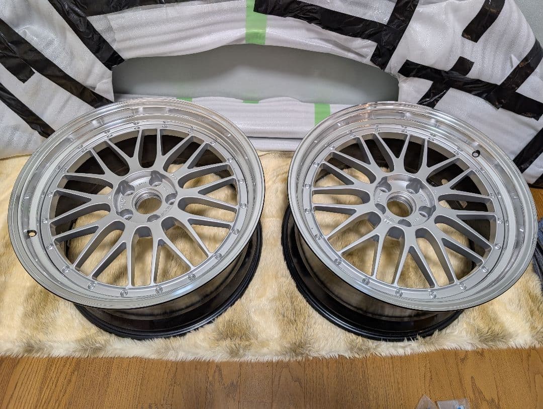☆BBS LM☆18インチ 9J +25 10J +25 LM194 LM195 日産ハブリング付き