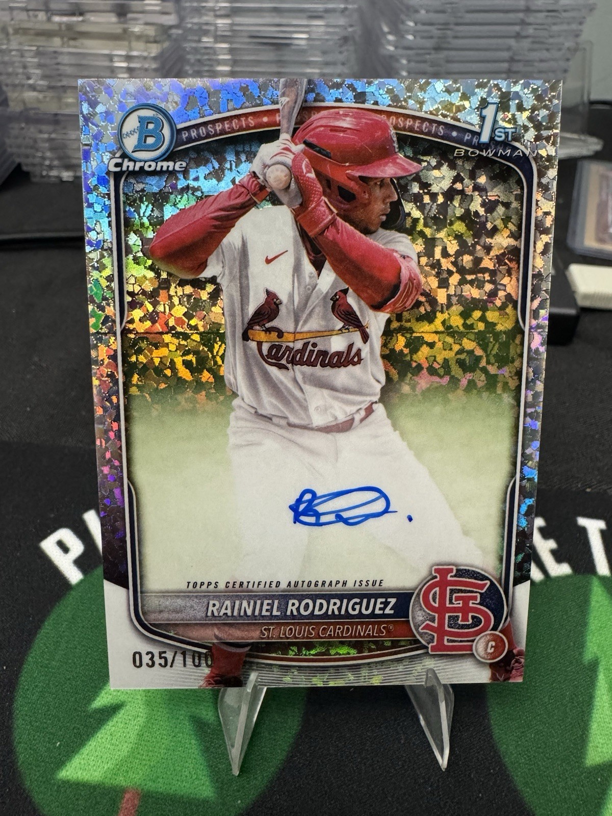 2025 Bowman Chrome 1st Rainiel Rodriguez Auto /100 Mini Diamonds Refractor