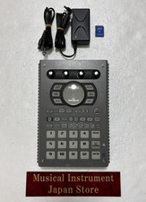 Roland SP-404SX Campionatore di onde lineari compatto portatile con cavo di alimentazione