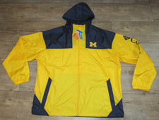 Chaqueta cortavientos Michigan Wolverines Columbia Challenger con capucha $70 para hombre 2XL