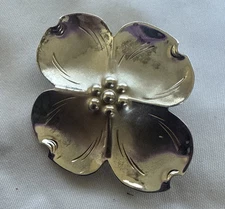Stuart Nye  vintage sterling 925 Silver,Dogwood flower Brooch/Pin Signed