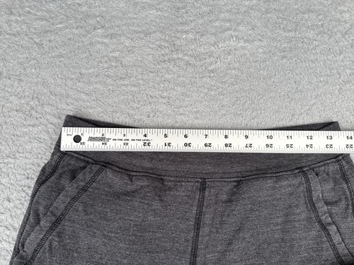 The North Face Shorts Boys Youth Extra Large Gray Poly Blend Jersey Fabric 30x10 - Picture 11 of 16