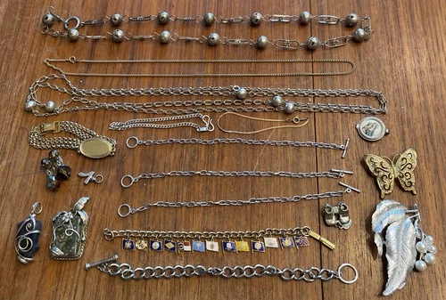 Vintage Estate Costume Jewelry Lot, Earrings, Necklaces, Bracelets, Broaches,