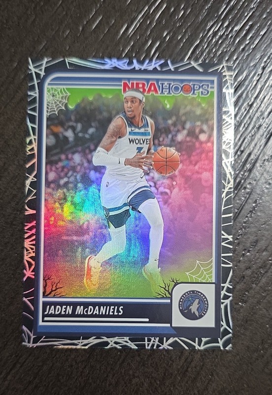 2023-24 Panini Haunted Hoops - Jaden McDaniels #128 Holo Webs