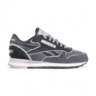 Reebok x White Mountaineering Men's Classic Leather Grey/Chalk Sneakers 10023...
