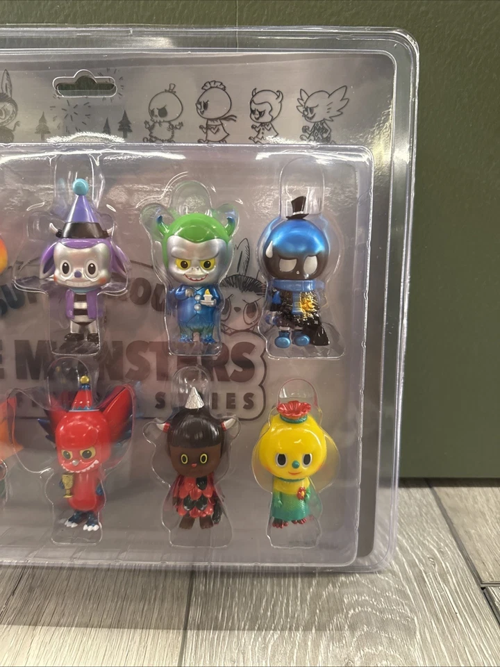 The Monsters Supergroup Dcon Set How2work X Kasing Lung X Labubu Foto 4 de 4