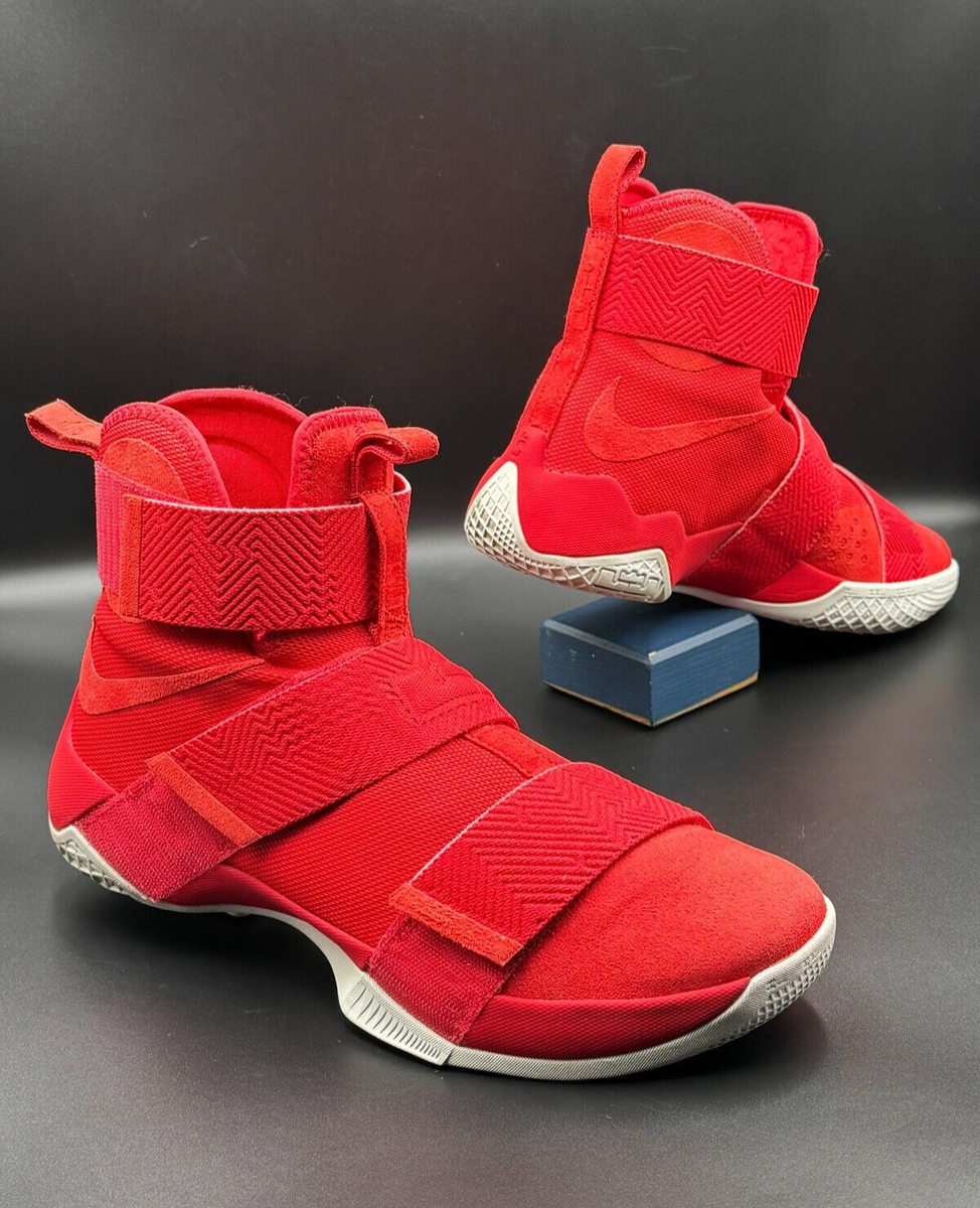 soldier 10 red