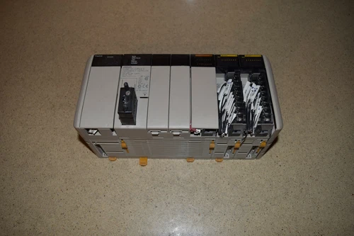 <> OMRON PROGRAMMABLE CONTROLLER CPU UNIT CQM1H-CPU21, OC221 (2) (R8)