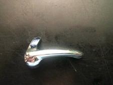 MANIGLIA GALLETTO VETRO GIREVOLE DEFLETTORE DESTRO AUTOBIANCHI BIANCHINA 4085811