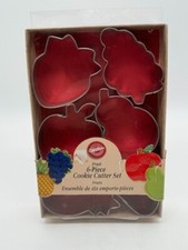 Wilton 6-Piece Cookie Cutter Set Fruits NIB