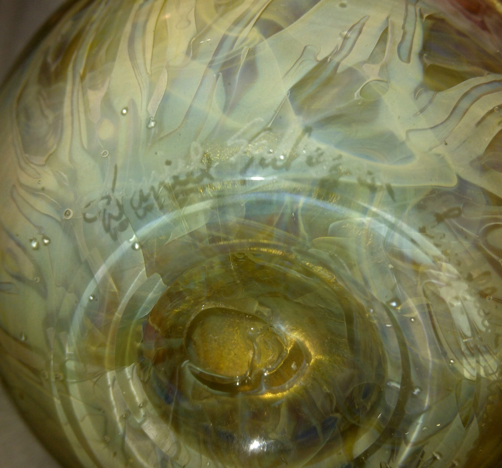 1993 Daniel Salazar Lundberg Studios Mini Aquarium Art Glass Vase