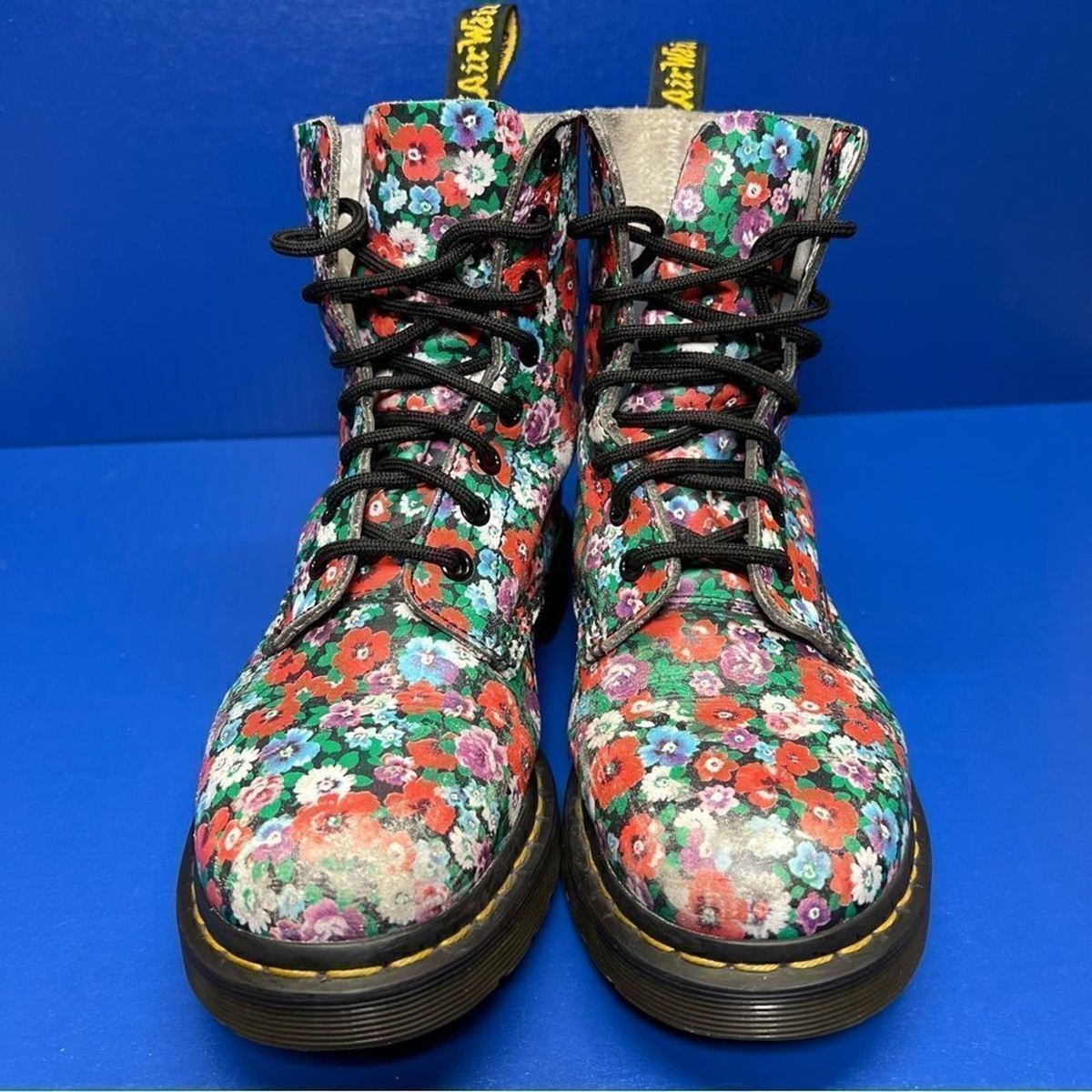 Dr. Martens Pascal 'Wild Poppy' Black Leather Boots Womens 7 View 2
