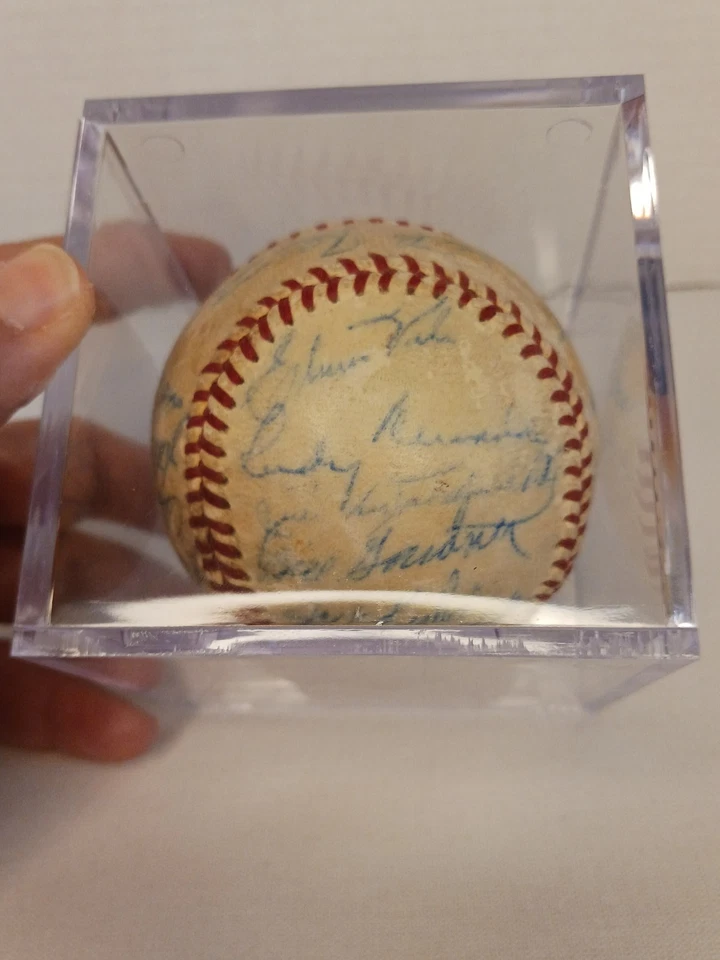 1960 Washington Senators Team Signed Auto AUTOGRAPHED BASEBALL Ball Killebrew  - Image 4 of 4