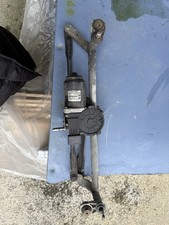 SKODA RAPID FRONT WINDSHIELD WIPER MOTOR AND LINKAGE 6JC955113PL9