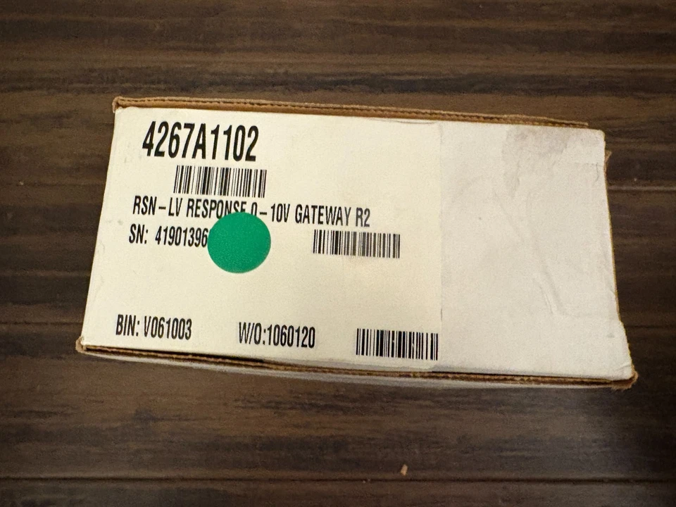 ETC RSN-LV R2 Response 0-10V Gateway 4267A1102 - Image 2 of 2