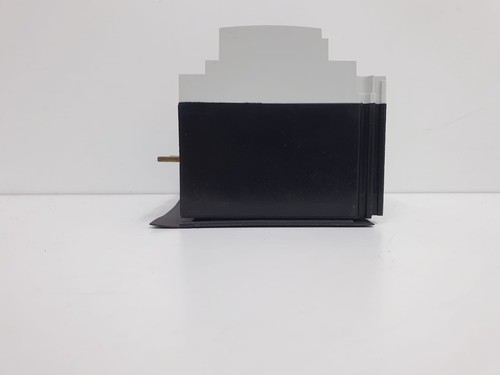 GE FDQ160 RECORD PLUS, FDQDB4H/6 DIFERENCIAL INFERIOR 4P 400-690V, AZ-77 - Imagen 3 de 9