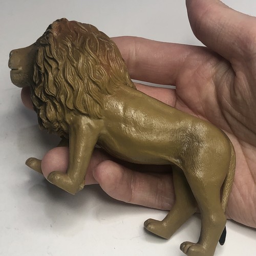 Lion & Lioness Terra by Battat – Wild Life Set – Animal Toy Figures - Picture 13 of 20