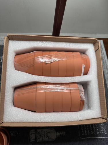 4" Terracotta / Clay Pots with trays - Set of 12 pots with drainage hole - Picture 2 of 10