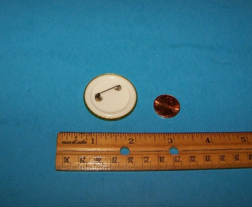 Lots Of Luck Vintage Button - Picture 2 of 2