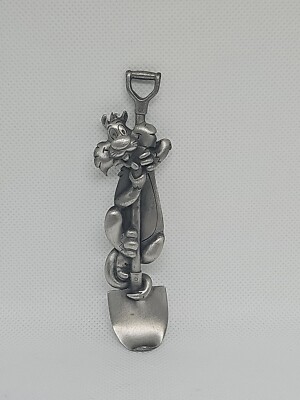 Sylvester on a Pewter Shovel Warner Bros Looney Tunes 1991