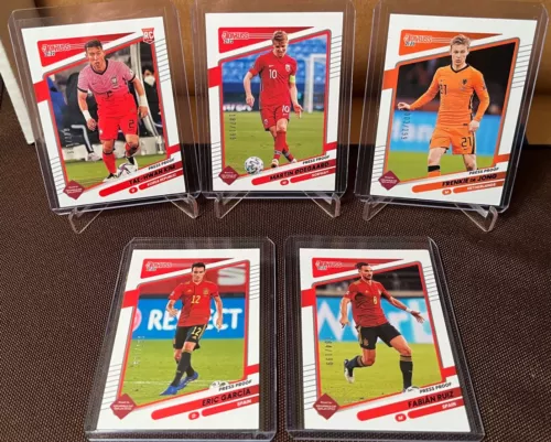 2021-22 Donruss Road To Qatar - Lot (5) #/199 - De Jong Odegaard Tae-Hwan Kim