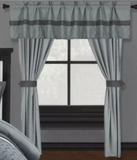 Chic Home Design Complete 5 Pc. Window in a Bag Curtain Panels Valance Set Gray