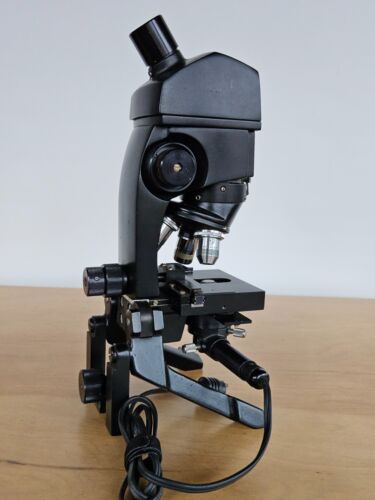 American Optical Viet Nam Era Folding Military Field Microscope Model 3050 - Picture 5 of 18