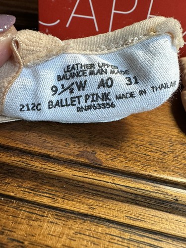 Capezio Lily 212C Leather Ballet Shoes, 9.5W Pink - Picture 5 of 7
