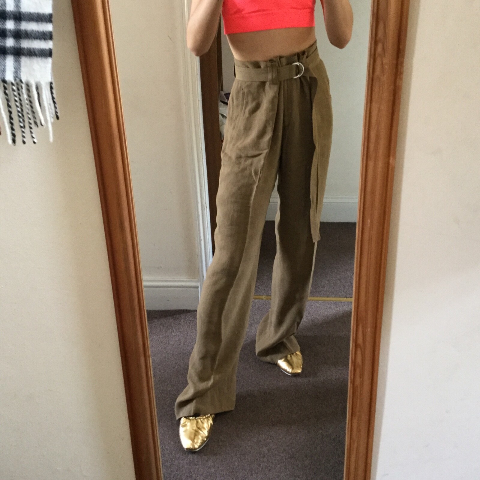 Pantalone sartoriale oliva Gérard Darel gamba larga EU40 Jacquemus Bottega Celine Fila