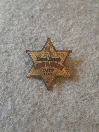 Distintivo stella vintage 1938 Diecut Pinback Pin BOND BREAD Lone Ranger Safety Club